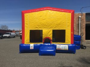 Inflatable bounce house rental